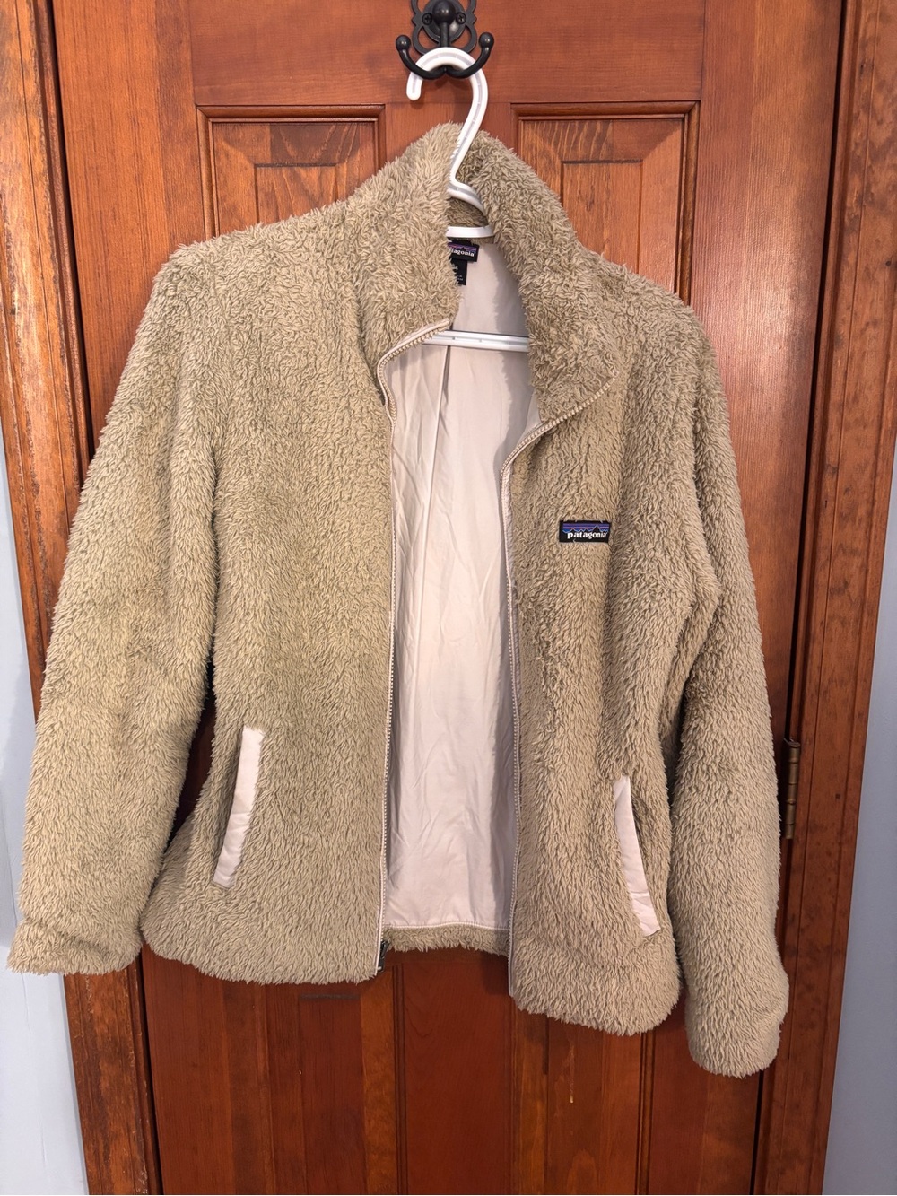 Patagonia Women's Tan Sherpa Fleece Jacket - Zip Front